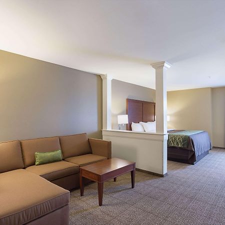 Comfort Inn & Suites Zachary Eksteriør billede