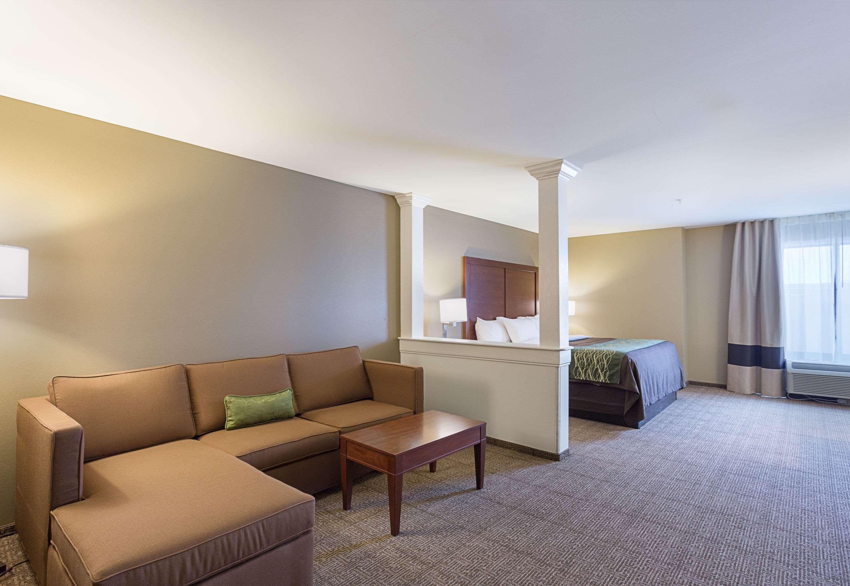 Comfort Inn & Suites Zachary Eksteriør billede