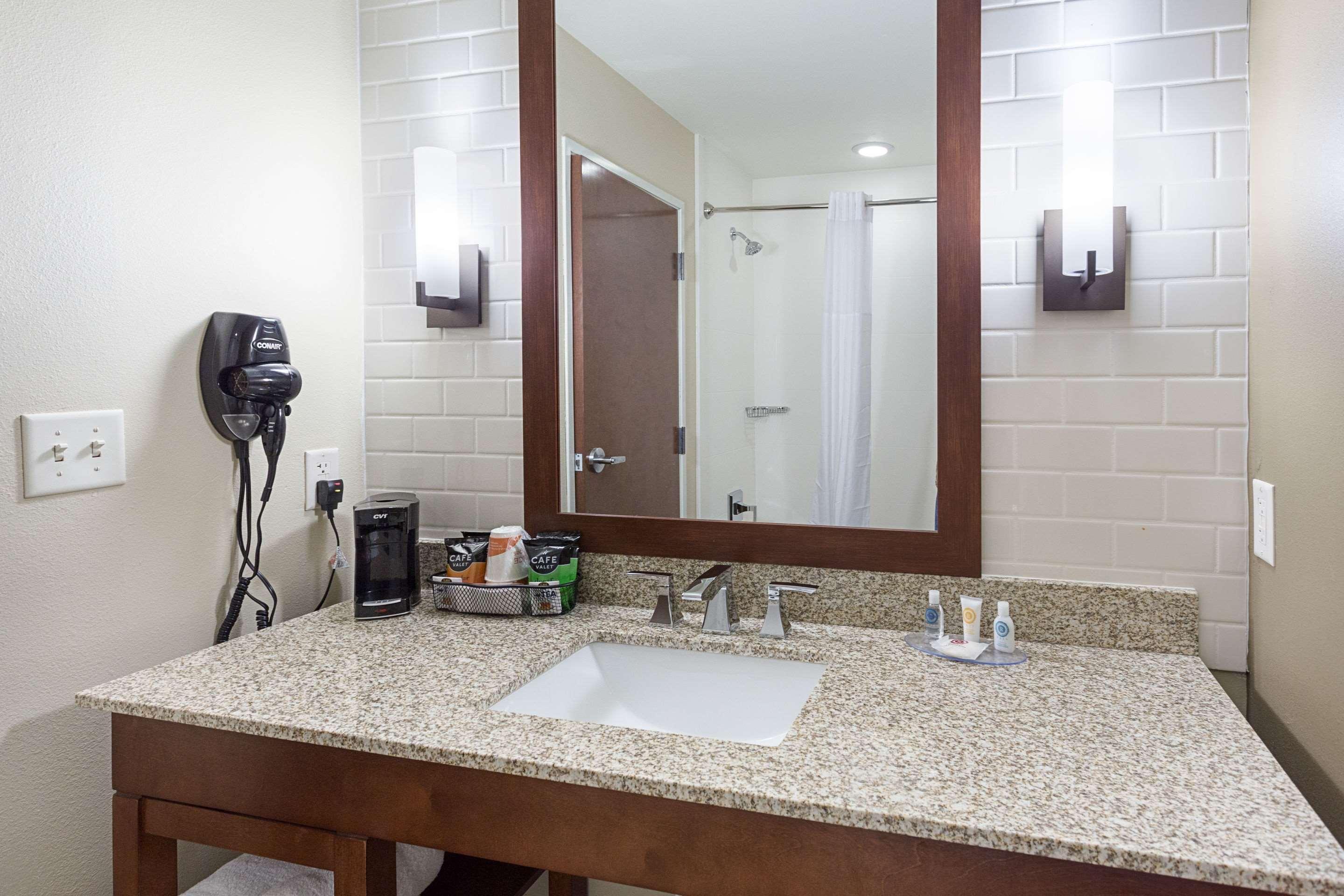 Comfort Inn & Suites Zachary Eksteriør billede